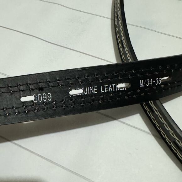 Genuine Leather Black White Contrast Stitching Belt Mens Size Medium - Picture 2 of 4
